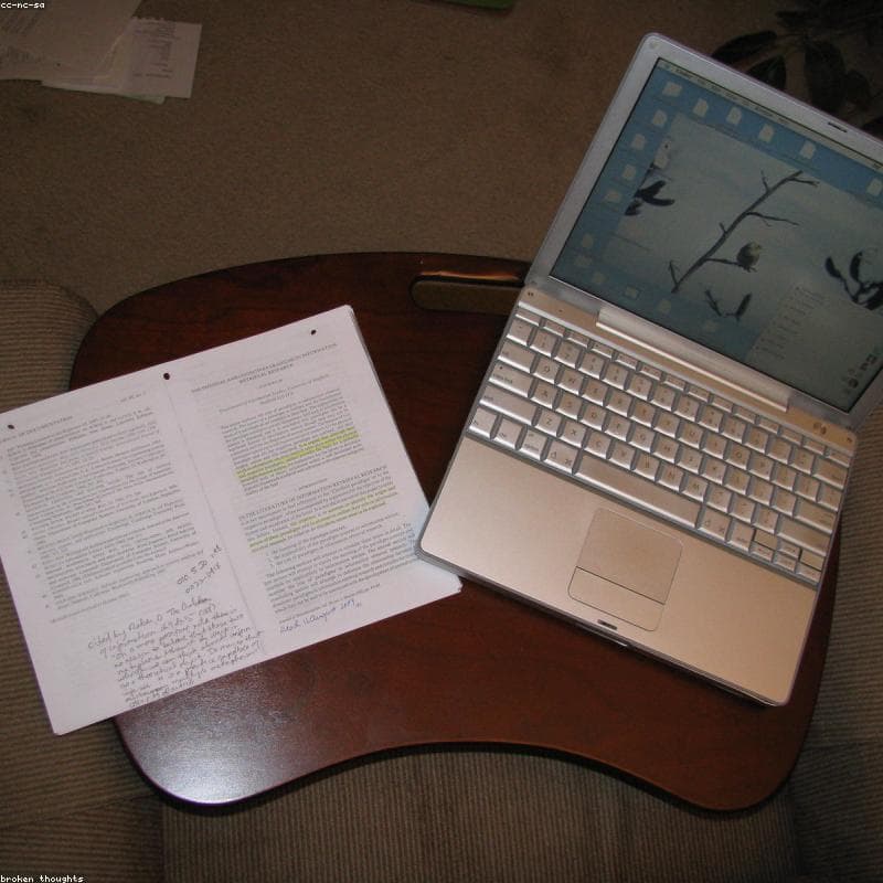 Desk Setup Laptop